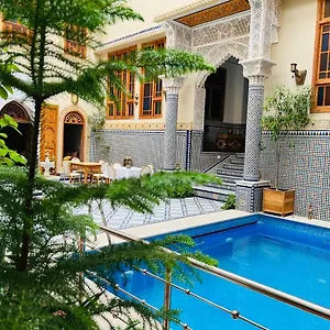 Riad Sayeda Al Hora, Fes